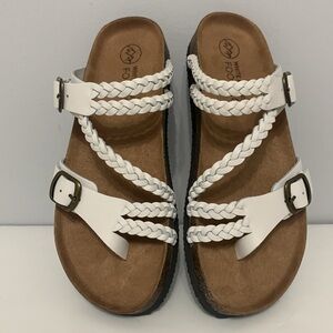 White Mountain Haziest Sandal